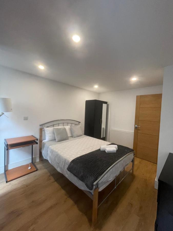 Апартаменты Clapham House Лондон Экстерьер фото